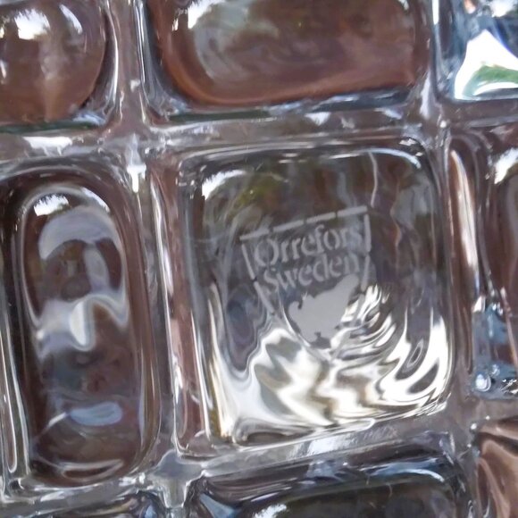 Stunning ORREFORS Heavy Thick Based Cube Cut Lead Crystal Swedish Decanter with - Picture 10 of 10